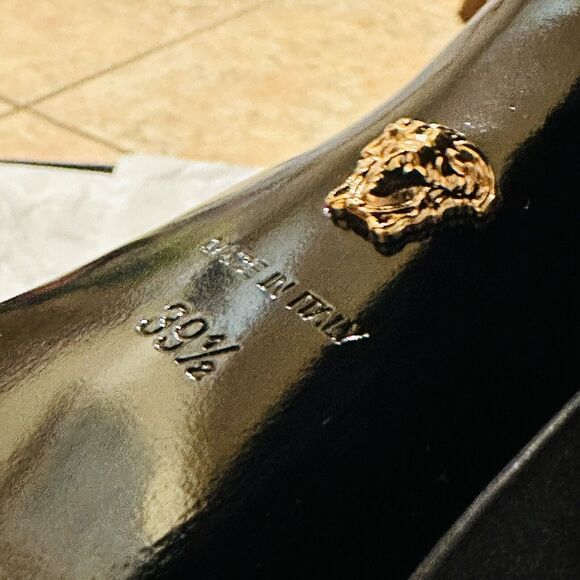 Versace Aevitas Platform Pumps EU 39.5/ US 9.5 Black Satin Crystal NIB $1,575 - Picture 14 of 16